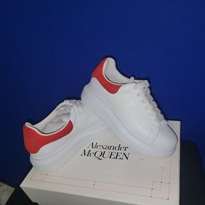 Kid's/Women's Alexander McQueen Sneakers Size 33.5 (3) - Red